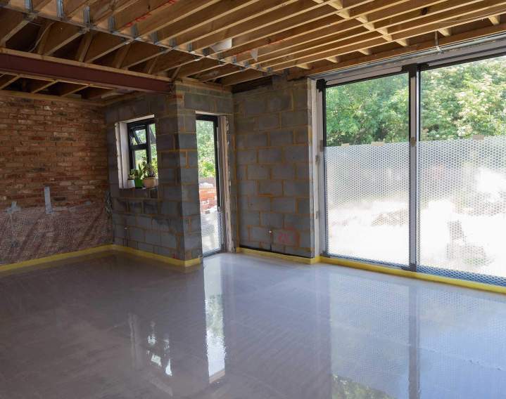 Application chape liquide près de Dax