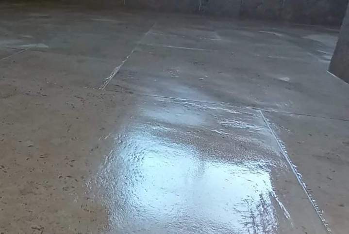 Application chape liquide près de Dax