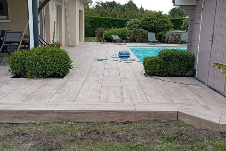 Pose revêtement de sol extérieur près de Dax